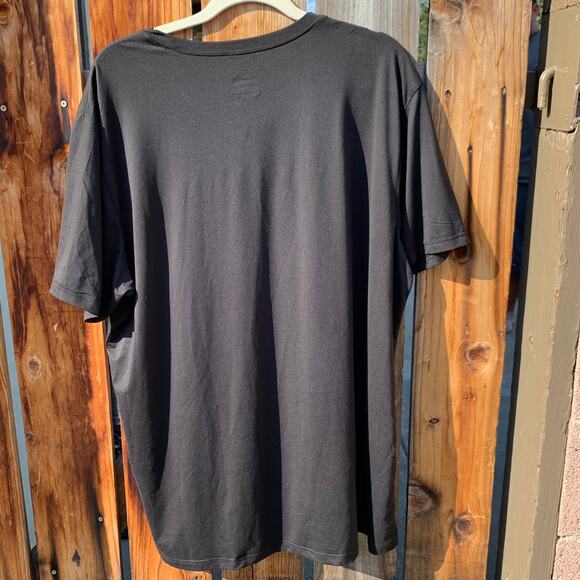 32 degrees BLACK drifit shirt size XXL - Picture 2 of 4